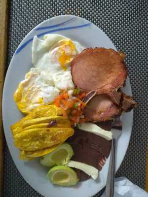 Bar Restaurante Virginia Nou Barris