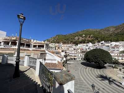 Restaurante Virgen De La Peña