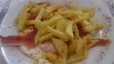 Bar Restaurante Tregura