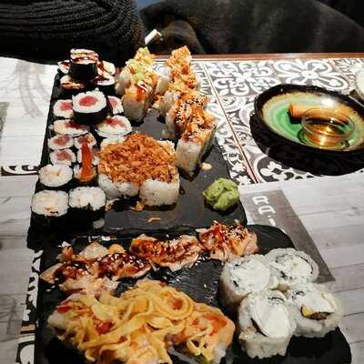 Rainbow Buffet Libre