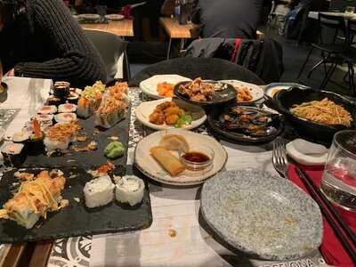 Rainbow Buffet Libre