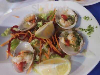 Newz Restaurant & Lounge Bar