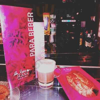 La Loca Juana Strachan