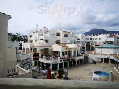 Mamma Leone Restaurant