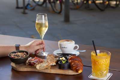 Vascobelo V-bar Enric Granados