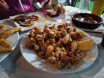 Cafeteria Freiduria Los Compis