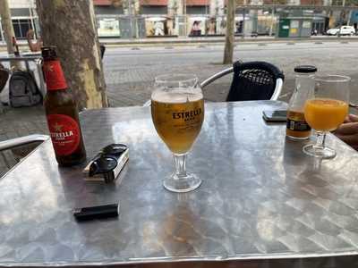 Bar Restaurante L'illa Del Mar