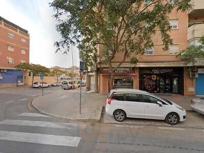 La Prensa Cafe & Pizzas