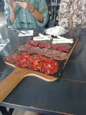 Taberna Del Volapié Avenida De Las Américas