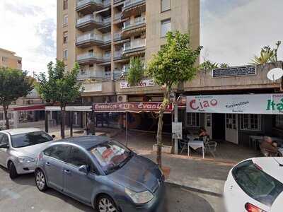 Eugenio's Disco Piano Bar