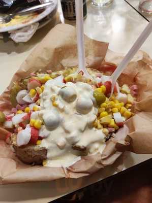 Hamburguesería Pizzería Yogui