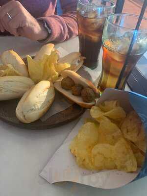 Cerveceria 100 Montaditos