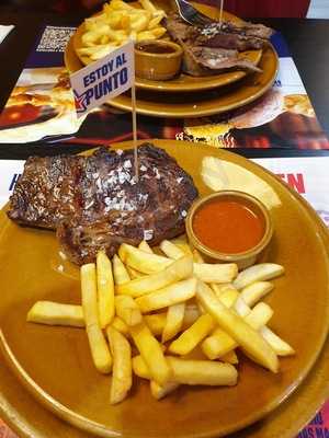 Foster’s Hollywood