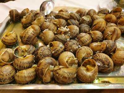 Diagonal Can Soteras