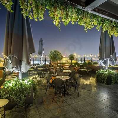 Starbucks Francesc Macia