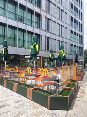 Mcdonald's Hospitalet Gran Via