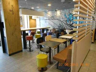 Mcdonald's Hospitalet Gran Via