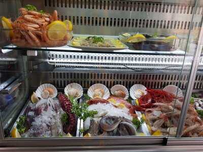 Restaurante Puerto Elisa