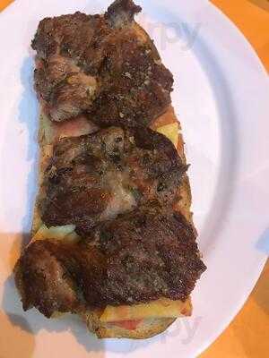 Restaurante Puerto Elisa