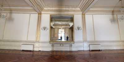 Cafe Restaurant Dhub