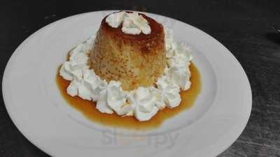 Martin's Bar & Restaurant