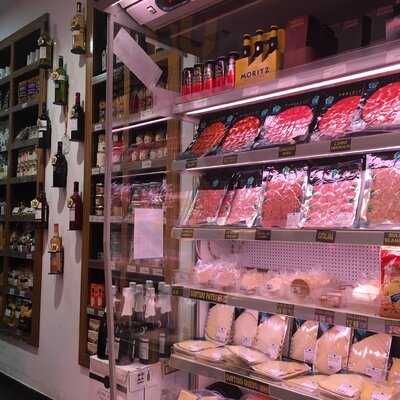 Xarcuteria Delicatessen Garciz