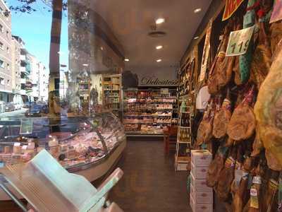 Xarcuteria Delicatessen Garciz