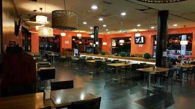 Punt De Trobada La Farinera