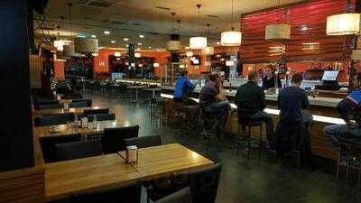 Punt De Trobada La Farinera