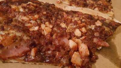 Red Pizza Sant Martí