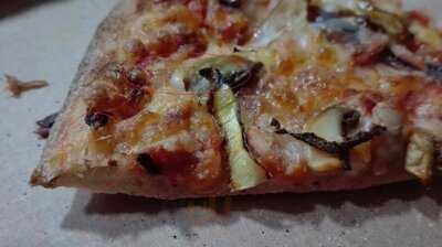 Red Pizza Sant Martí