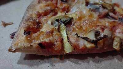 Red Pizza Sant Martí