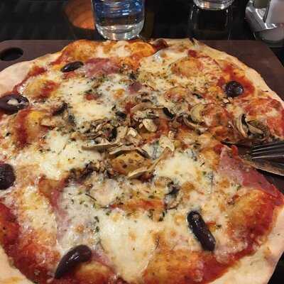 Pizza Emporio Rambla Catalunya