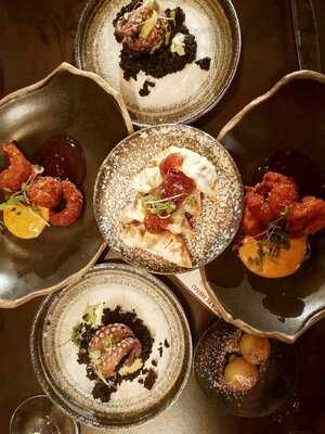 La Bodega Tapas & Grill