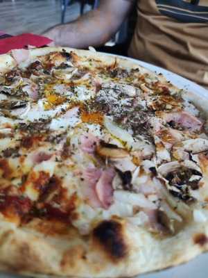 Pizzeria Bella Encarna