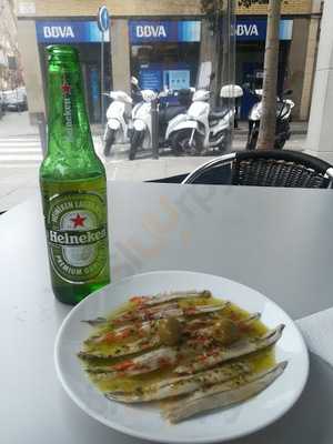 Cafeteria Cerveceria Ancares - Photo 8