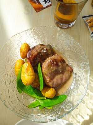 El Taller Restaurante & Cocktails