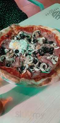 Pizzeria El Rincon De La Mamma