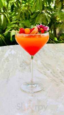 Tropicana Beach Club