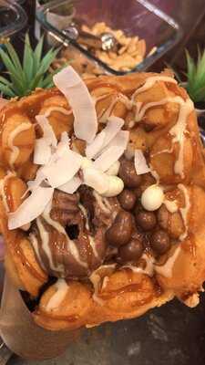 Ice & Bubble Waffle
