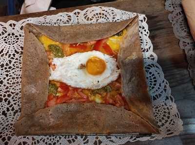 Cafe Poetique Le Jardin