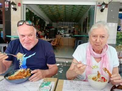 Kohala Poké - Photo 8