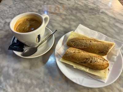 Bread & Coffee