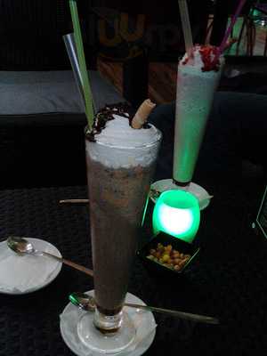 Insitu Coffee & Cocktail