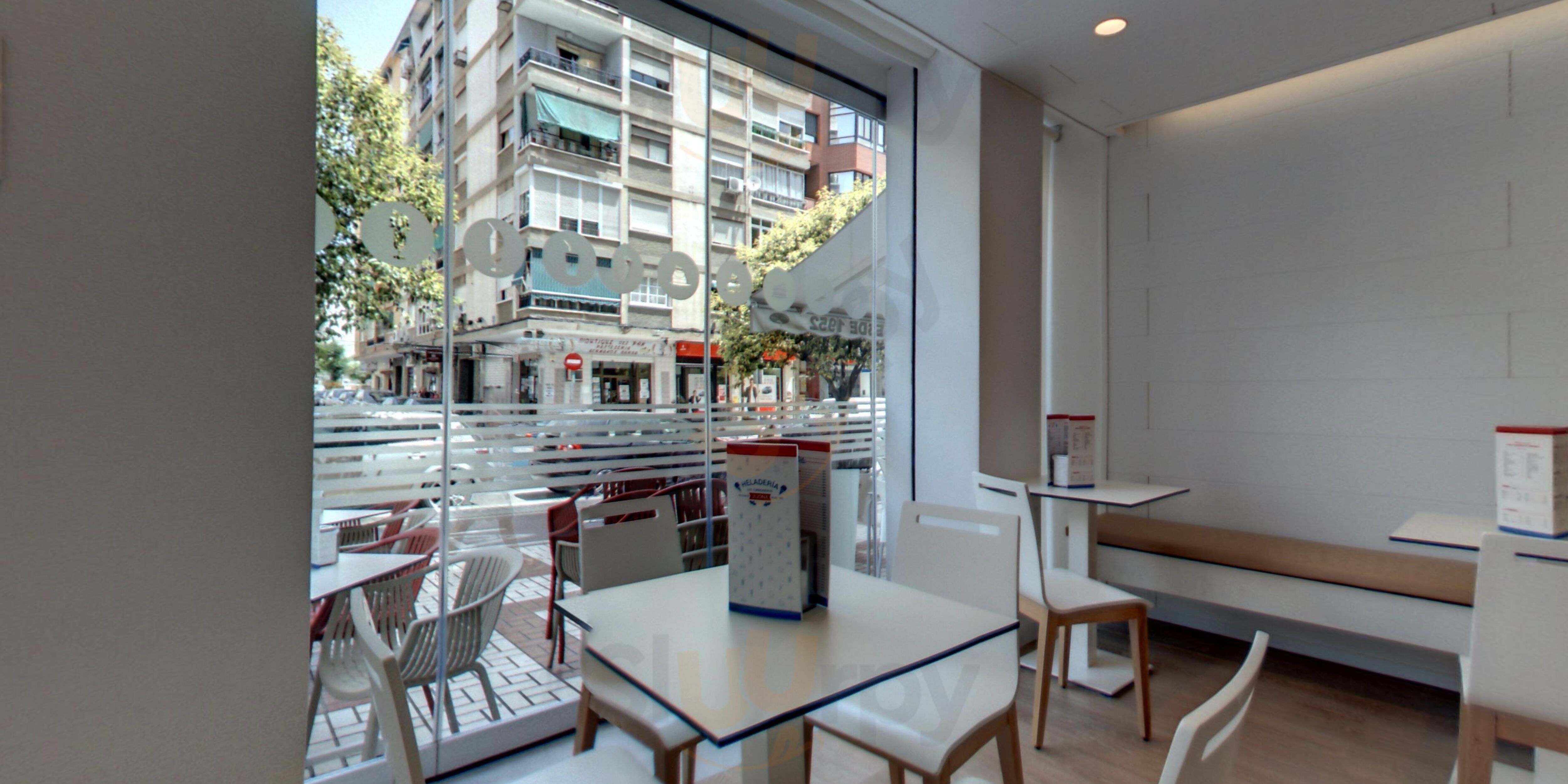 Cayenzo Arte & Picoteo