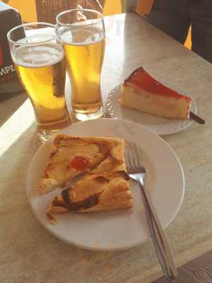 Cafeteria Y Pasteleria La Sonrisa