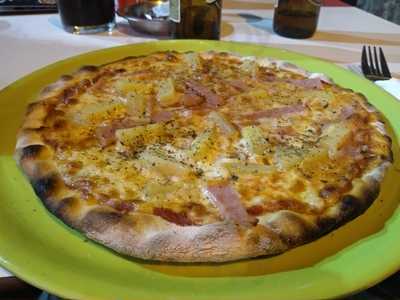 Paris 182 Pizza House