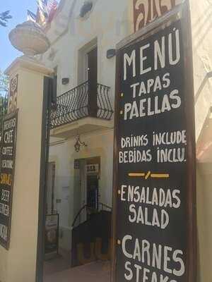 La Torreta Del Parc Guell