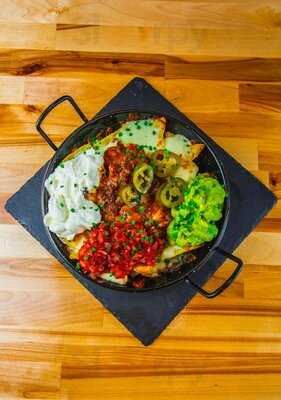 Bistro Urban Food & Drinks