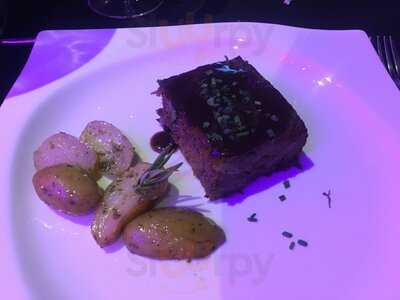 Showroom Fashion Bar